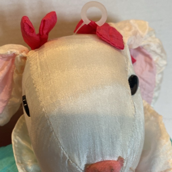 NWOT & Vintage 1990s Nylon Stuffed Rabbit - Picture 3 of 5